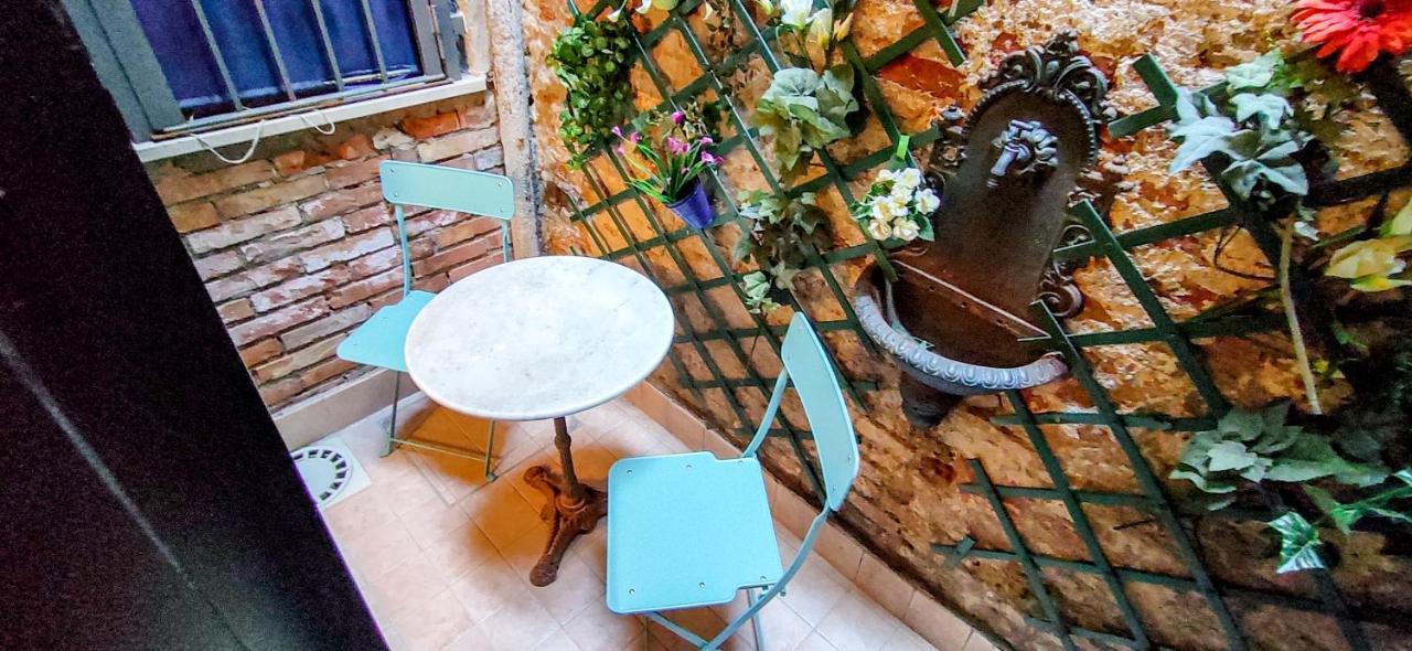 Ca' Marco Apartment Venesia Bagian luar foto